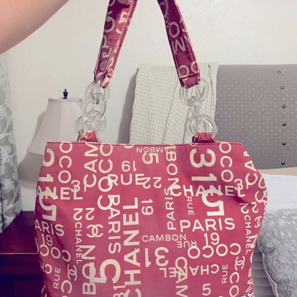 AUTHENTIC CHANEL Tote Bag - Picture 3 of 16